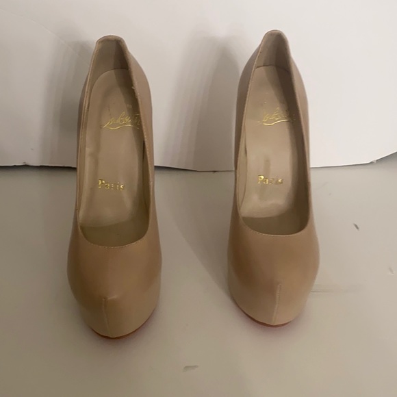 Christian louboutin daffodil nude platform heels - Picture 1 of 5